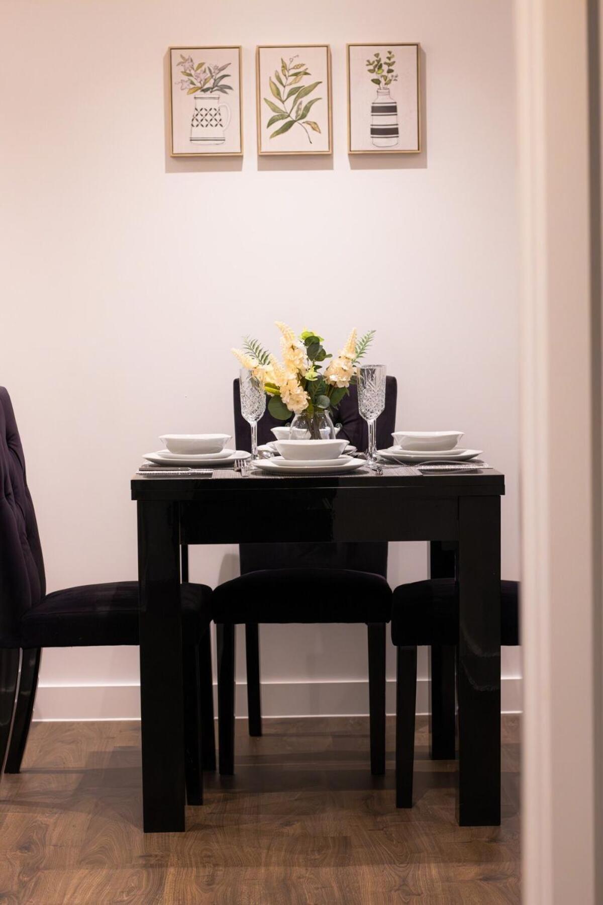 Luxury Mcr 2Bed,2Bath Apartment- Central Location! แมนเชสเตอร์ ภายนอก รูปภาพ