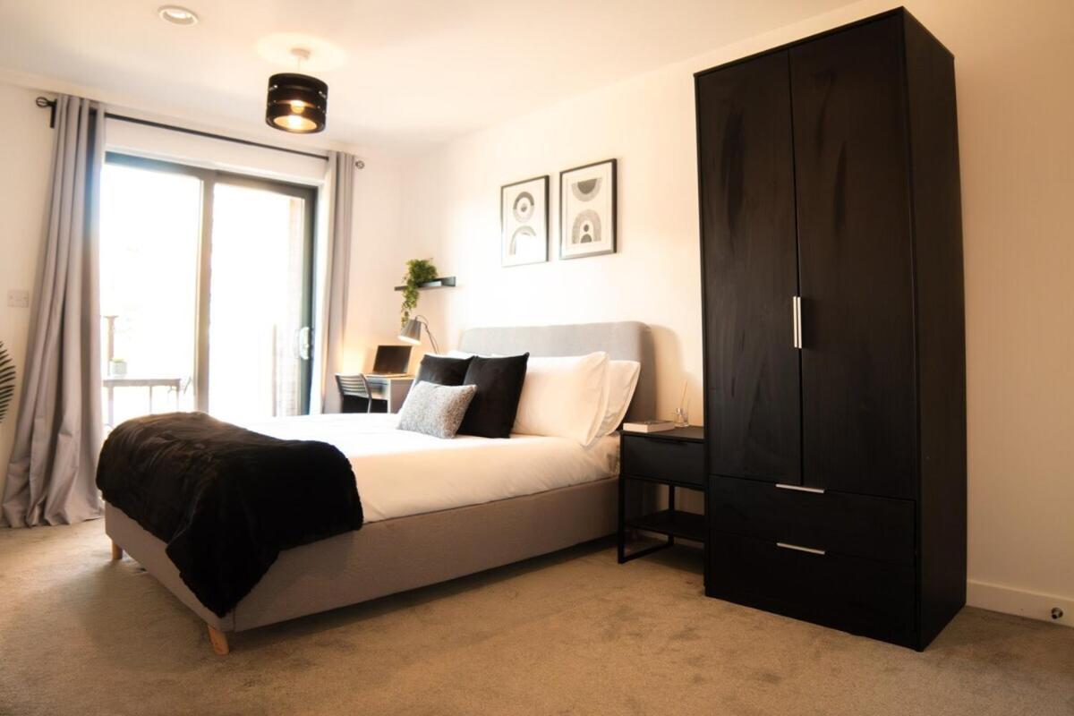 Luxury Mcr 2Bed,2Bath Apartment- Central Location! แมนเชสเตอร์ ภายนอก รูปภาพ